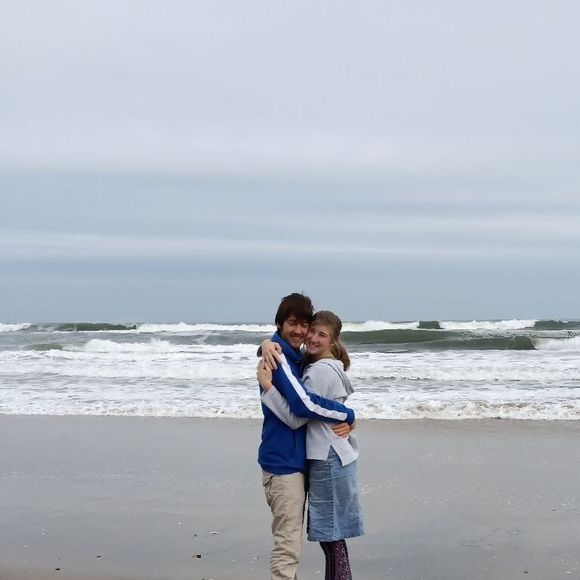 Meet your Posher, Luanne - Picture 1 of 1